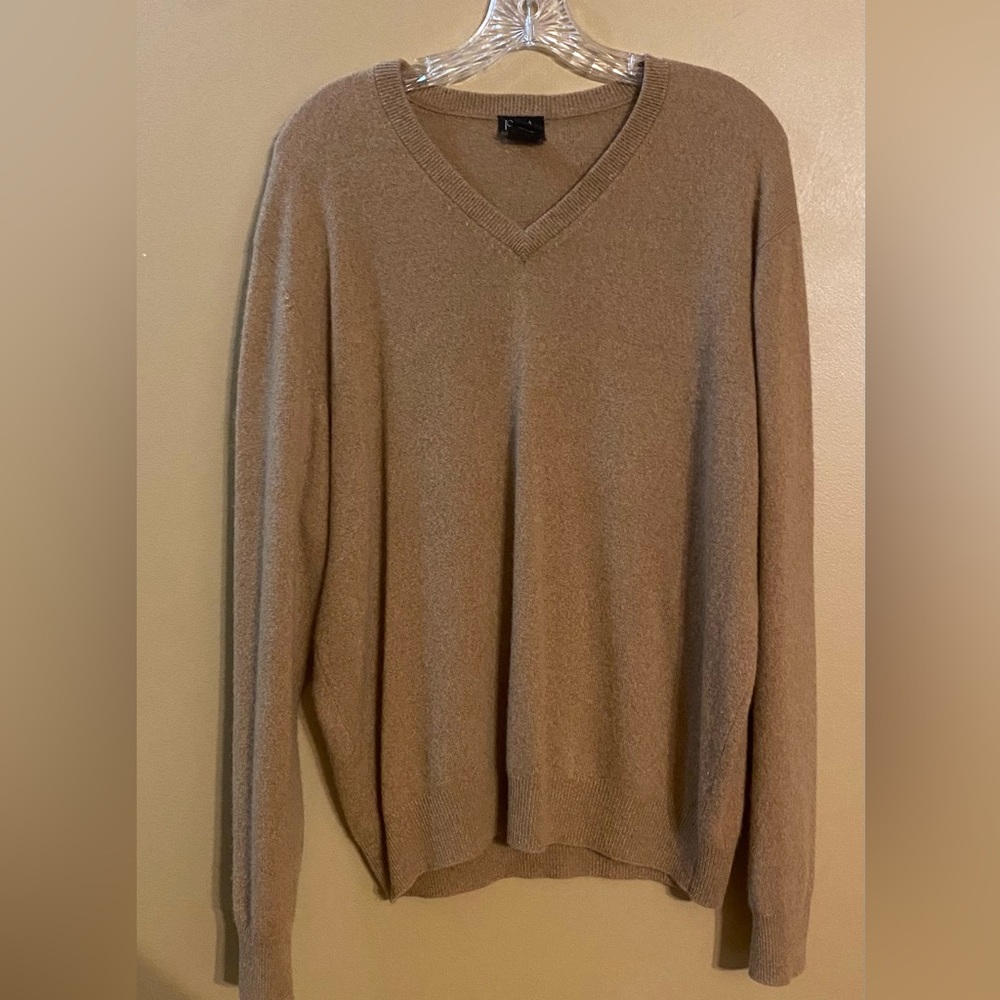 Jos. A. Bank Executive Collection 100% Cashmere Sweater  VGUC Size M